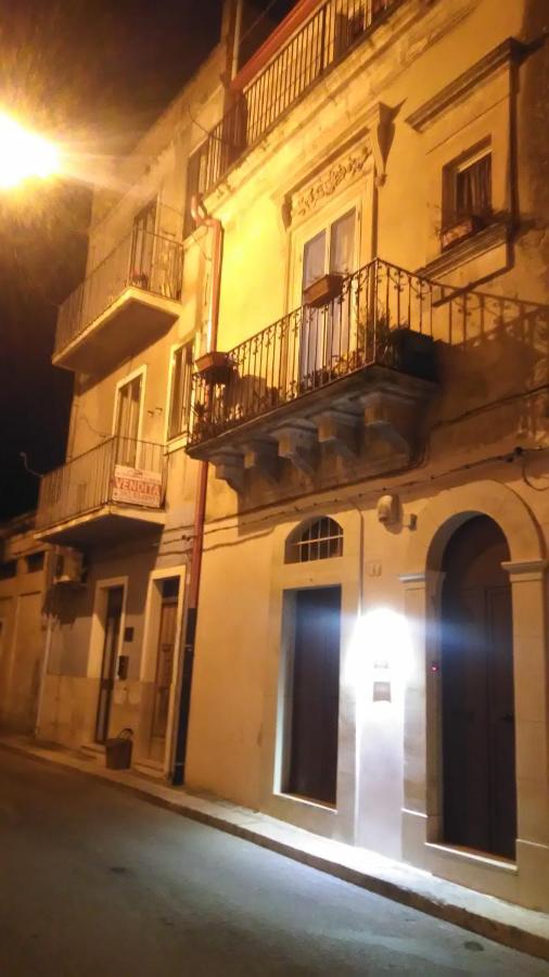 Casa Dell'Aquila Barocca Apartamento Ragusa Exterior foto