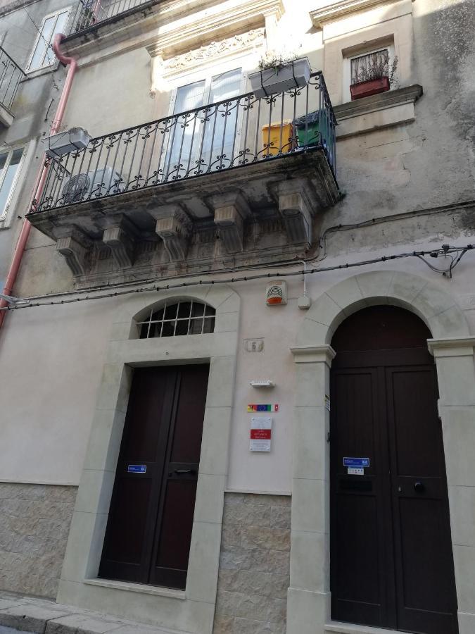 Casa Dell'Aquila Barocca Apartamento Ragusa Exterior foto